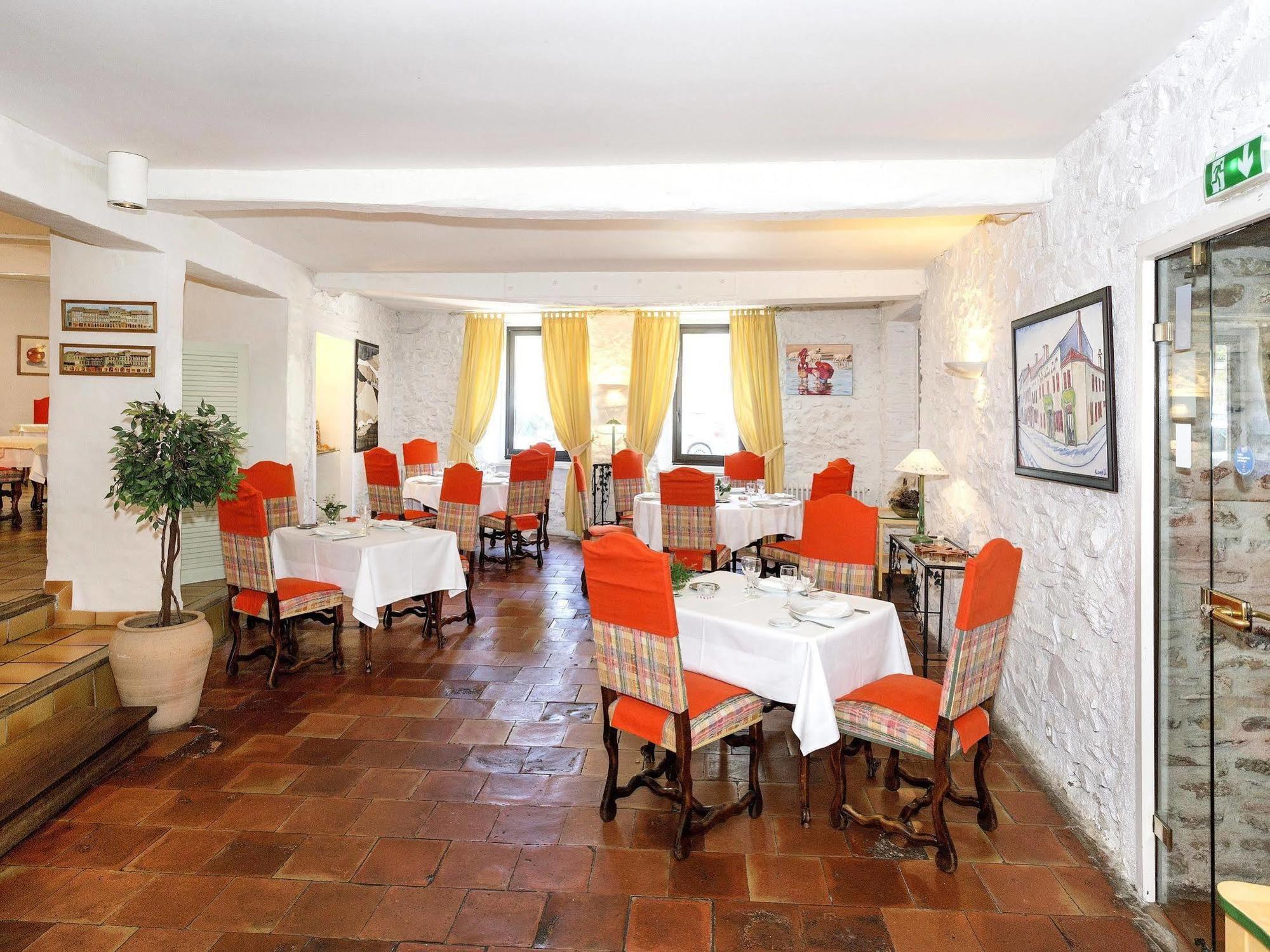 Logis Hotels - Hotel Restaurant Du Midi Revel  Ngoại thất bức ảnh